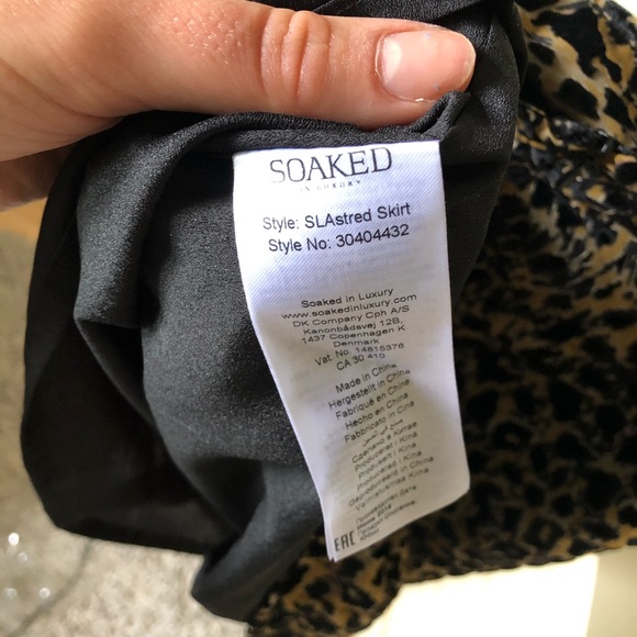 Brand new Soaked in Luxury leopard skirt - Picture 4 of 5
